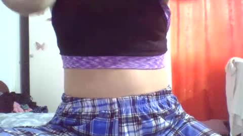 Mia online show from November 4, 10:20 pm