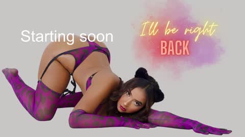 mia_lacy online show from December 22, 10:36 pm
