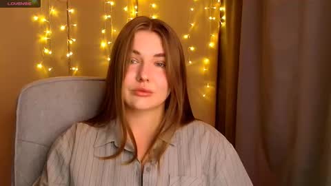 mia_lemm online show from September 19, 10:16 am