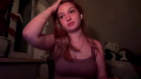 Snapshot of mia_livy chatting on June 8, 9:26 pm Miaaa online show from June 8, 9:26 pm