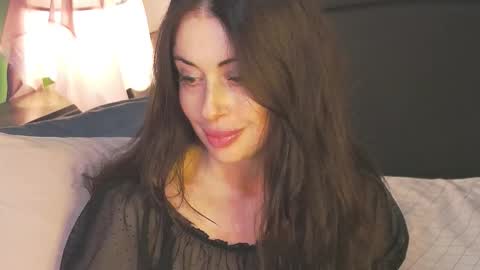 Snapshot of mia_lovi chatting on October 22, 8:52 pm mia_lovi online show from October 22, 8:52 pm