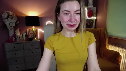 Mia online show from February 13, 10:44 am