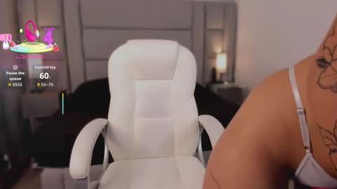    online show from October 24, 7:54 pm