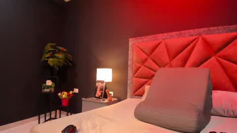 MIA  online show from December 2, 7:20 pm