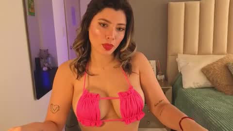 Mia Monroe online show from November 20, 4:18 pm