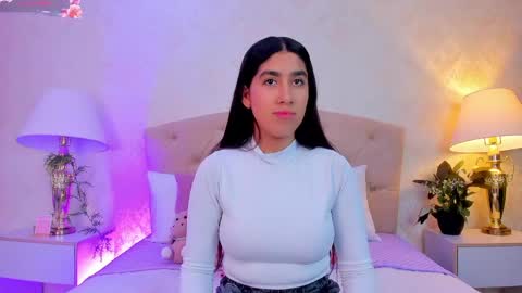 Snapshot of mia_montess chatting on June 2, 1:02 pm mia montess online show from June 2, 1:02 pm