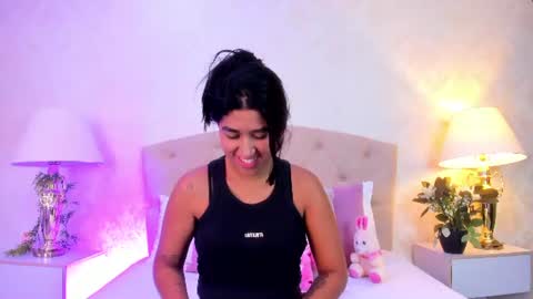 mia montess online show from June 18, 12:31 pm