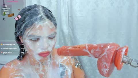 mia novoa online show from February 26, 1:43 am