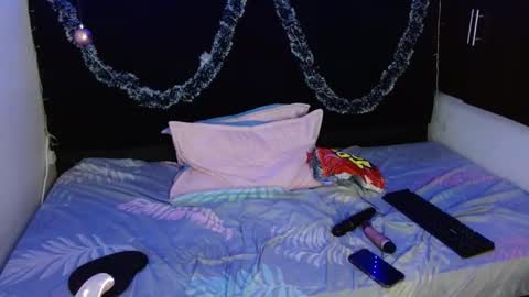 Snapshot of mia_peyton chatting on December 30, 7:21 pm Mia online show from December 30, 7:21 pm