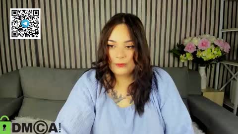 Mia online show from October 16, 1:06 am