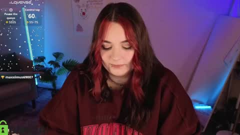 Mia online show from April 24, 1:19 am