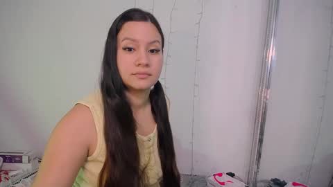 Snapshot of mia_reys chatting on January 5, 12:21 pm mia reys online show from January 5, 12:21 pm