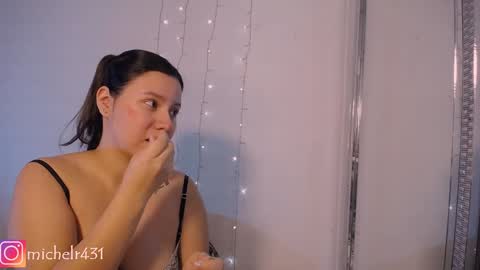 Snapshot of mia_reys chatting on February 2, 10:46 am mia reys online show from February 2, 10:46 am