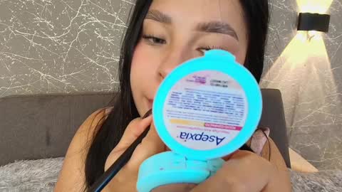 Mia Roux online show from January 17, 12:53 am