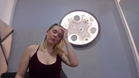 mia_salome23 online show from June 20, 12:30 pm