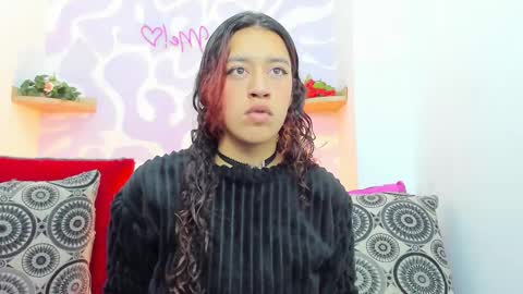 Mia . online show from February 9, 12:31 pm