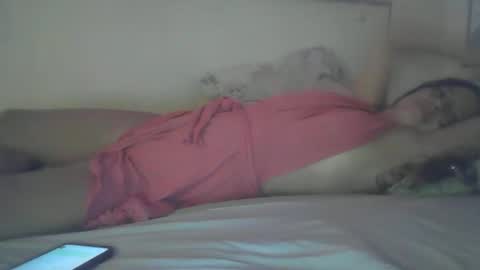 Snapshot of mia_solis_86 chatting on April 11, 12:26 am Mia online show from April 11, 12:26 am
