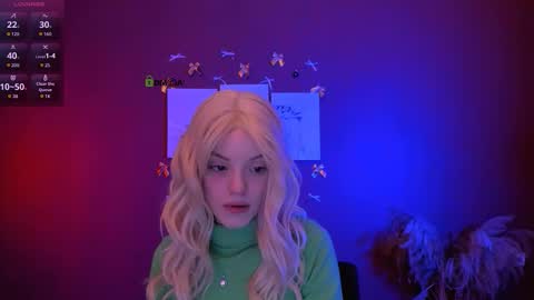 mia_starrr_ online show from January 5, 8:01 pm