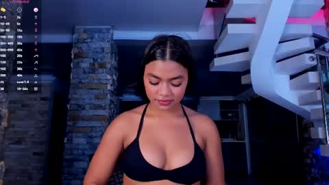 Snapshot of mia_steele01 chatting on August 2, 7:12 pm Mia steele online show from August 2, 7:12 pm