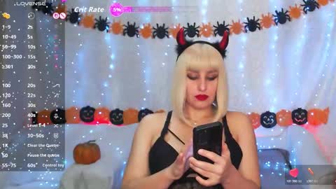 Snapshot of mia_sunn chatting on October 25, 8:11 am mia_sunn online show from October 25, 8:11 am