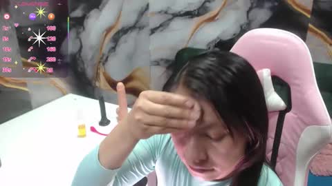 Snapshot of mia_wetts chatting on October 11, 12:04 pm mia_wetts online show from October 11, 12:04 pm