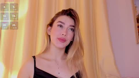 Mia White  online show from March 20, 12:54 pm