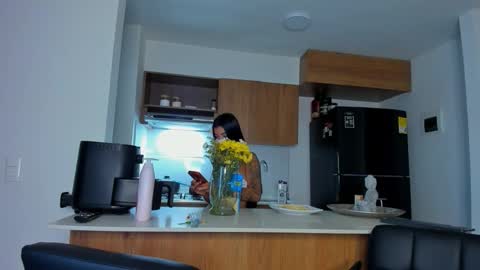    online show from March 5, 1:56 am