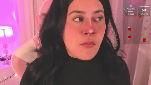 Snapshot of mia_yeager chatting on November 24, 4:12 am mia_yeager online show from November 24, 4:12 am