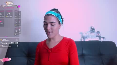 Snapshot of miaa_heart chatting on December 26, 2:37 pm Mia online show from December 26, 2:37 pm