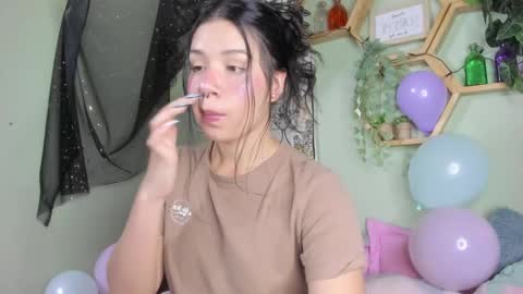 Snapshot of miaa_rose__ chatting on February 10, 4:52 am Miaa online show from February 10, 4:52 am