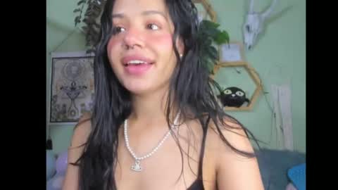 Snapshot of miaa_rose__ chatting on February 13, 4:32 am Miaa online show from February 13, 4:32 am