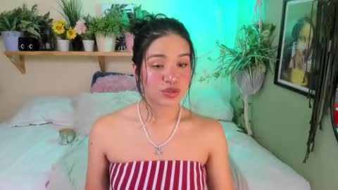 Snapshot of miaa_rose__ chatting on September 9, 2:44 am Miaa online show from September 9, 2:44 am