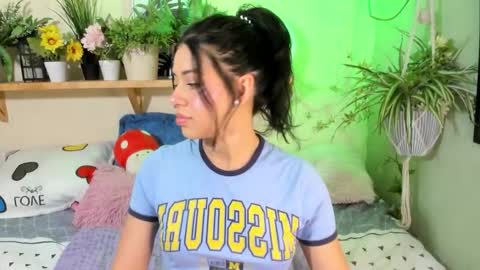 Snapshot of miaa_rose__ chatting on October 21, 5:46 pm Miaa online show from October 21, 5:46 pm