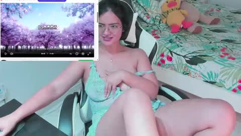 Snapshot of miaa_sotto chatting on October 9, 4:21 am Maria Fernanda online show from October 9, 4:21 am
