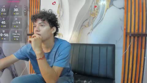 Mia and Max online show from March 3, 12:00 pm