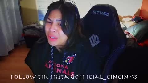 Snapshot of miacanela_xo chatting on February 17, 12:54 am Mia online show from February 17, 12:54 am