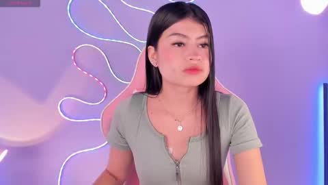 Mia Capone online show from March 18, 2:09 pm