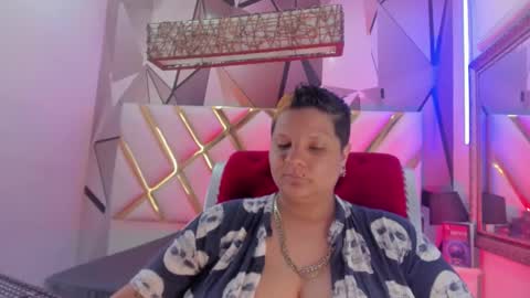   online show from March 8, 6:16 pm