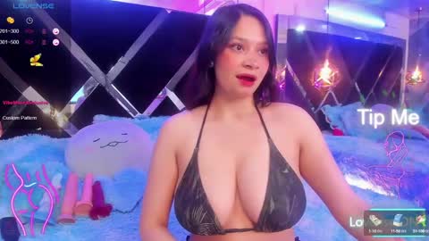 Mia online show from September 30, 2:27 am