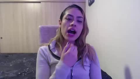 Miia  online show from November 22, 2:21 am