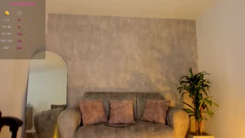 miacooper online show from December 1, 12:21 pm