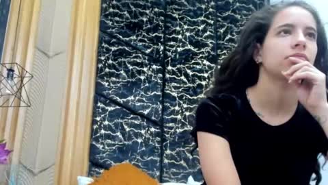 MiaCours online show from April 1, 12:50 pm