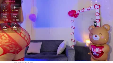 Mia online show from February 15, 7:51 am