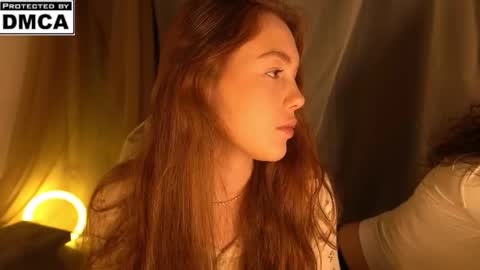 Snapshot of miafleur chatting on December 17, 8:48 pm Mia online show from December 17, 8:48 pm