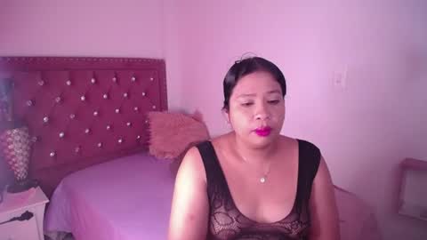 mia online show from June 10, 3:07 am