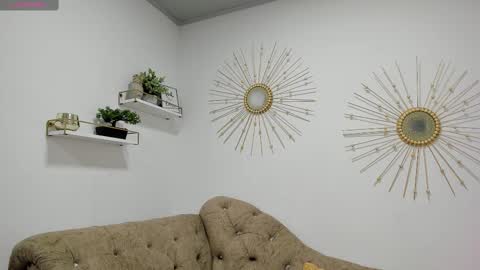 Miah Collins online show from March 1, 8:56 am