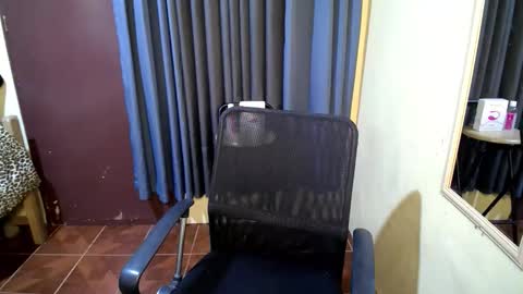 Miah online show from January 6, 3:49 pm