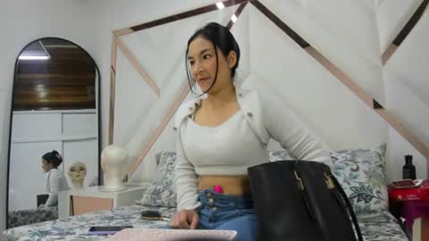 miaharper0 online show from June 13, 11:02 pm