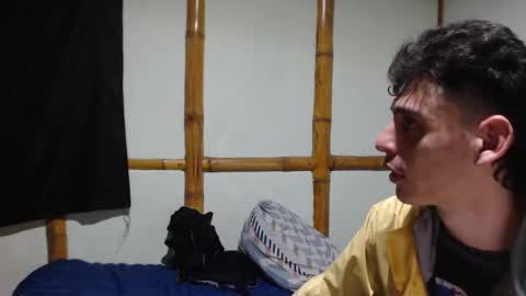 Mia  Sam online show from February 8, 2:36 am