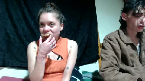 Mia  Sam online show from April 21, 2:51 am